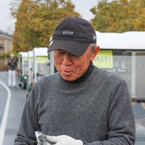 関西ゴルフサークル セブンエイトの田中さんの記念写真