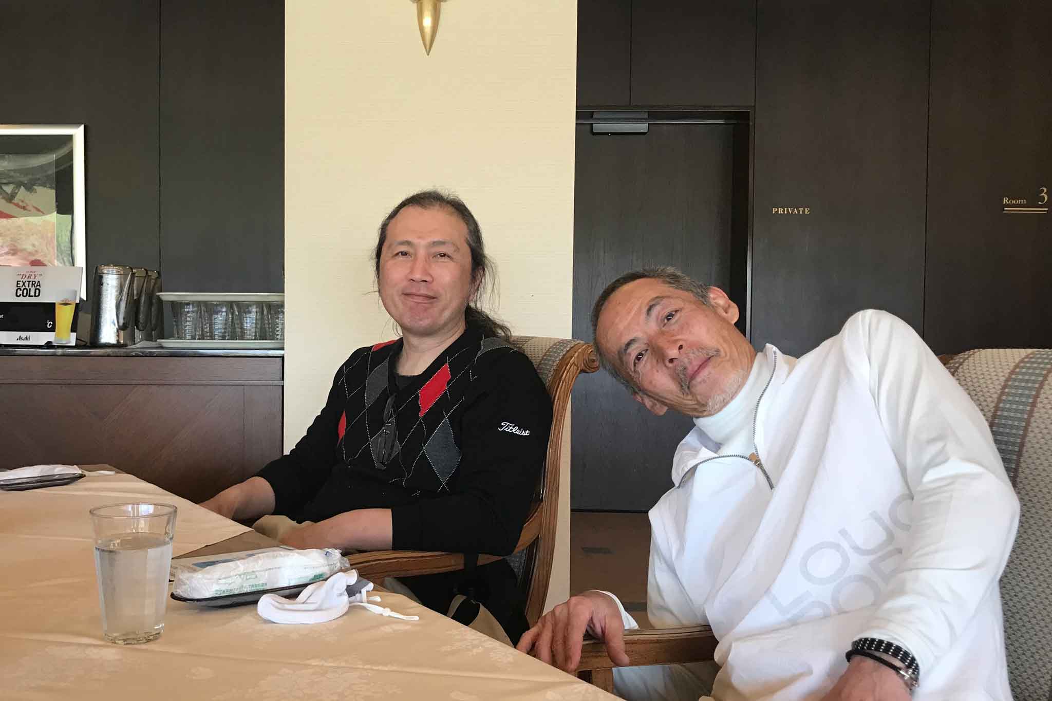 関西ゴルフサークル セブンエイトの白数さん、石原さんの写真