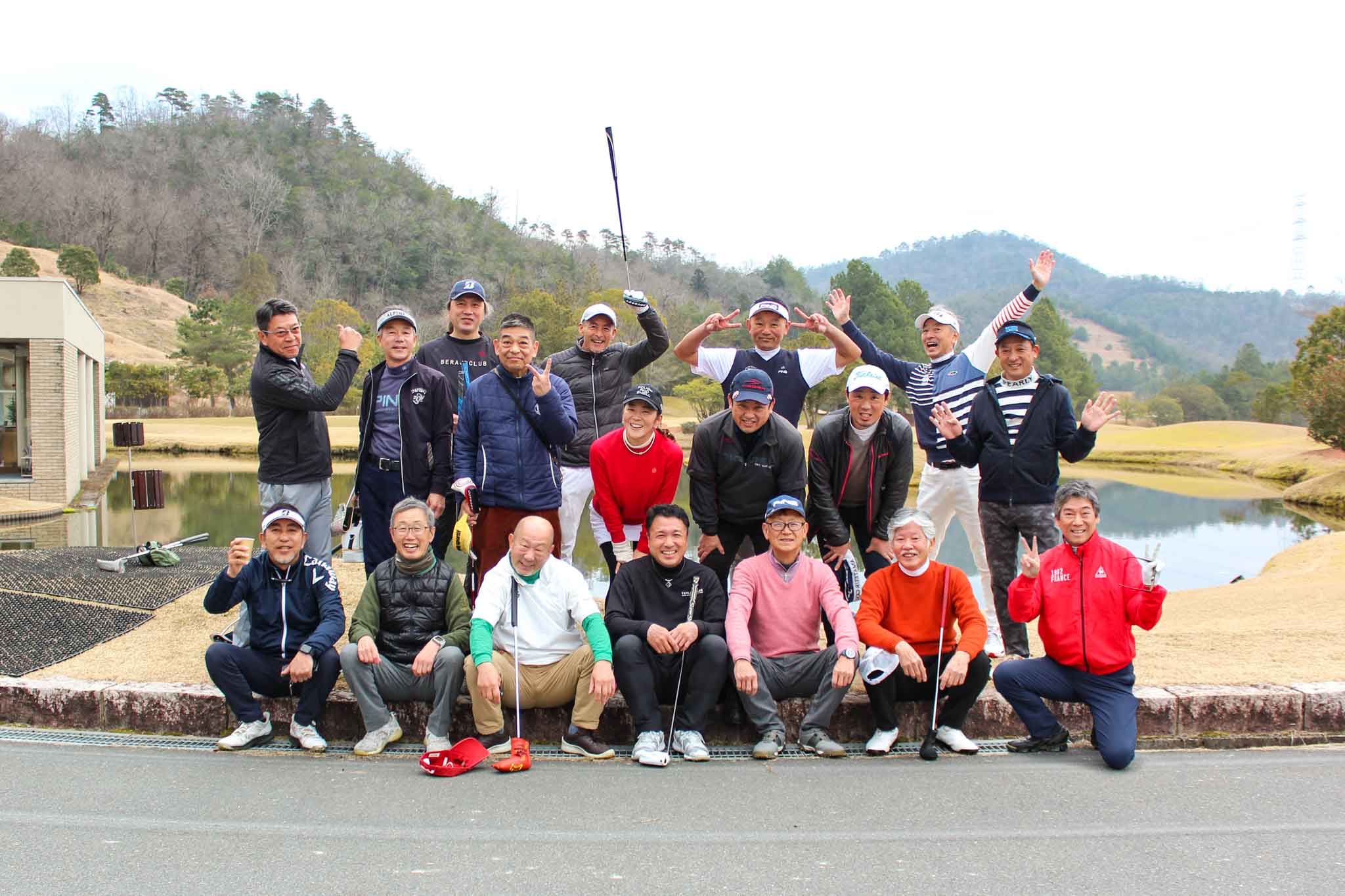 関西ゴルフサークル セブンエイトの第41回コンペ集合記念写真1