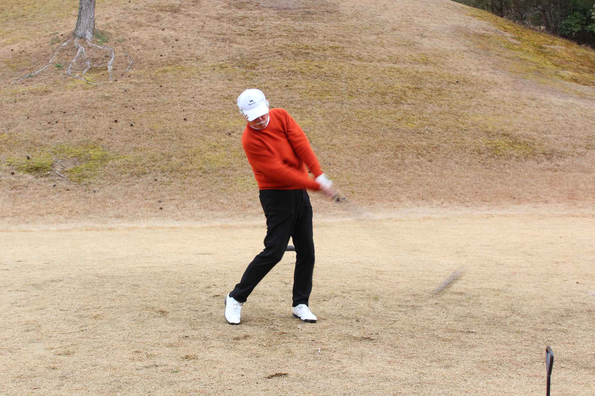 関西ゴルフサークル セブンエイト深見さんのスイング写真