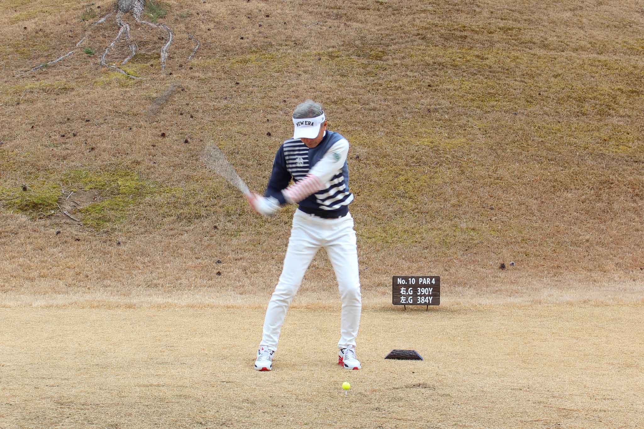 関西ゴルフサークル セブンエイト松村さんのスイング写真