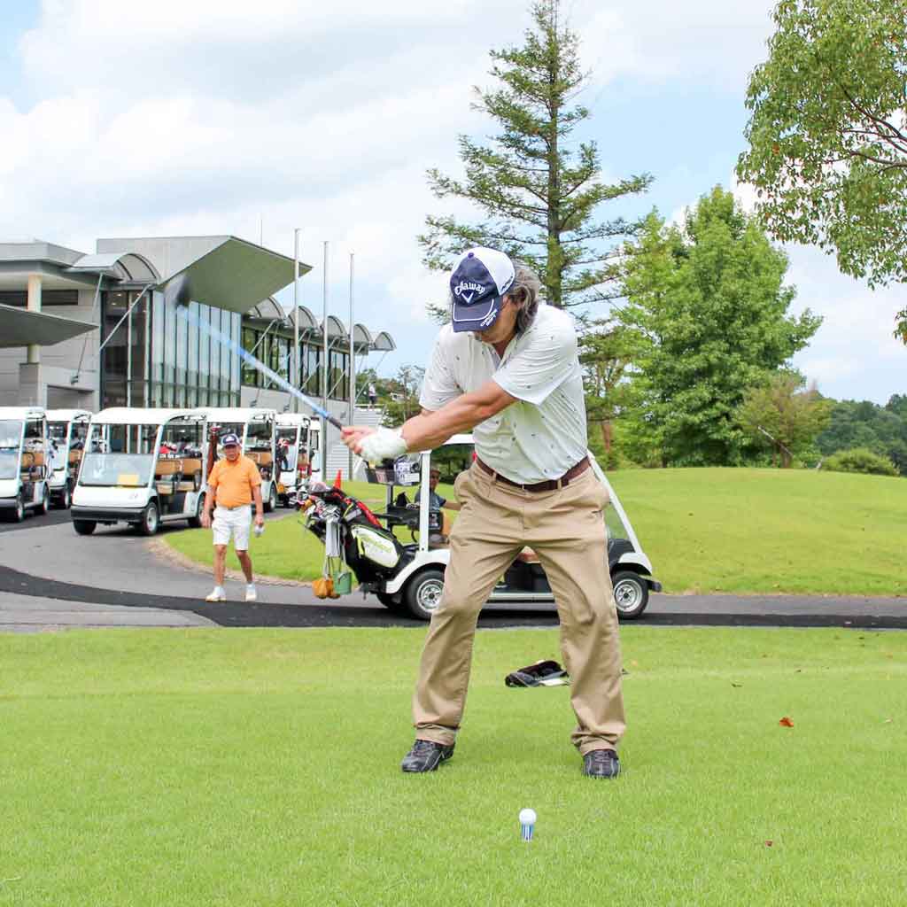 ガチンコCUP石原さんスイング写真