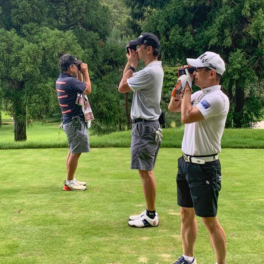 ゴルフサークルセブンエイトの大橋さんと柴垣さんと長谷川さん