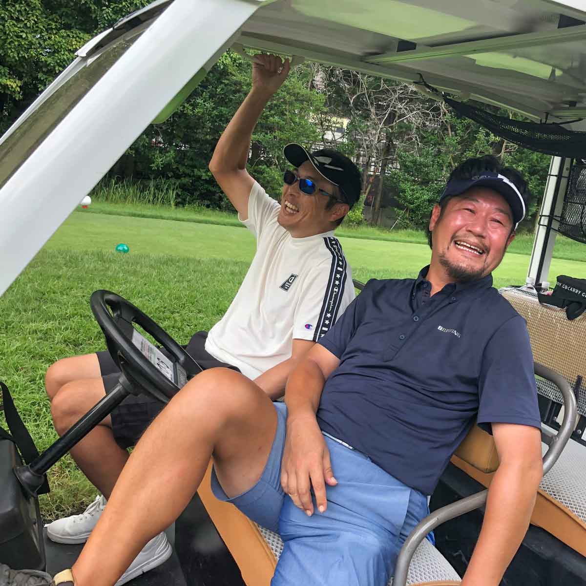 ゴルフサークルセブンエイトの今西さんと黒木さん