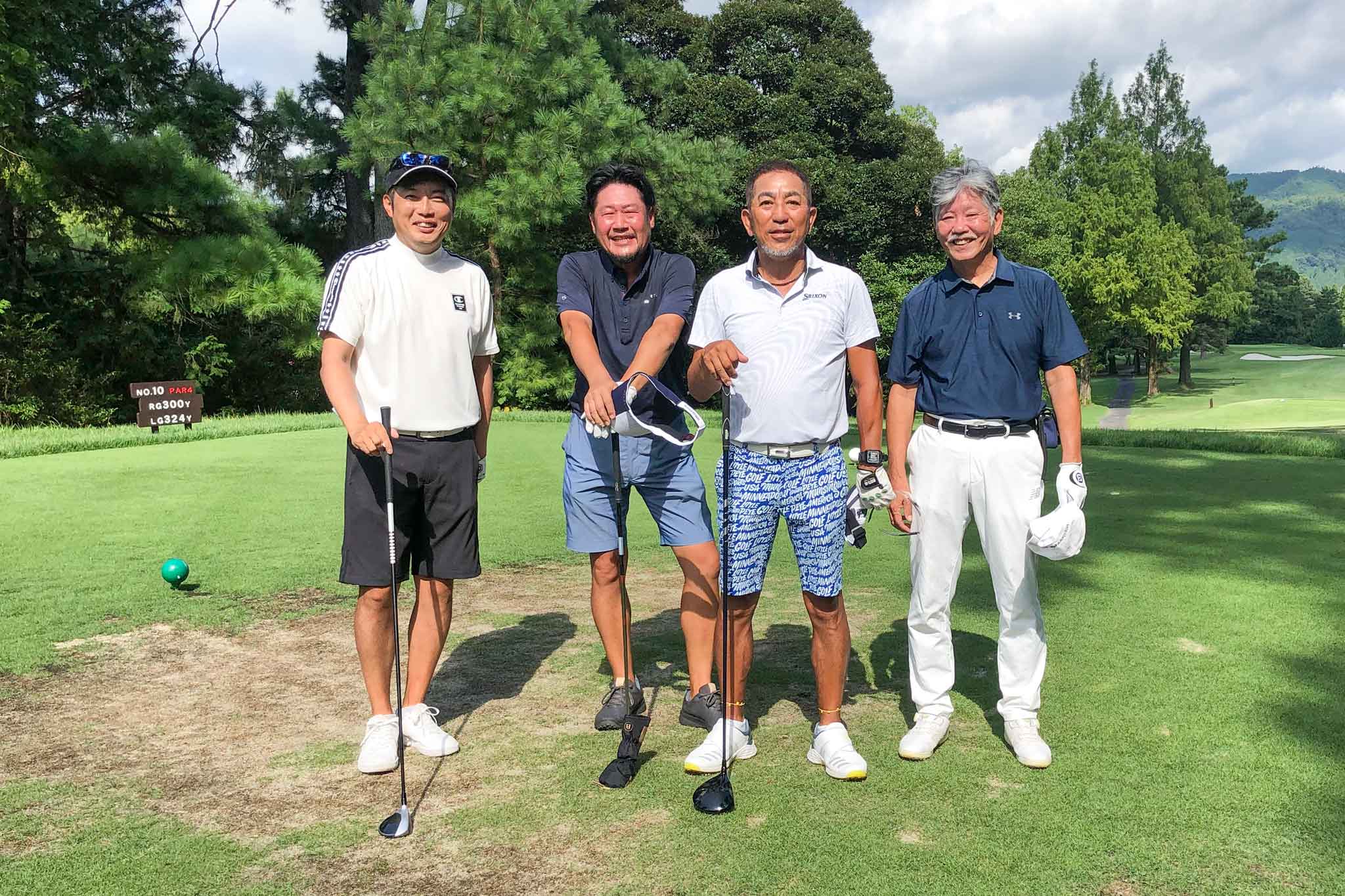 ゴルフサークルセブンエイトのin第3組のメンバー