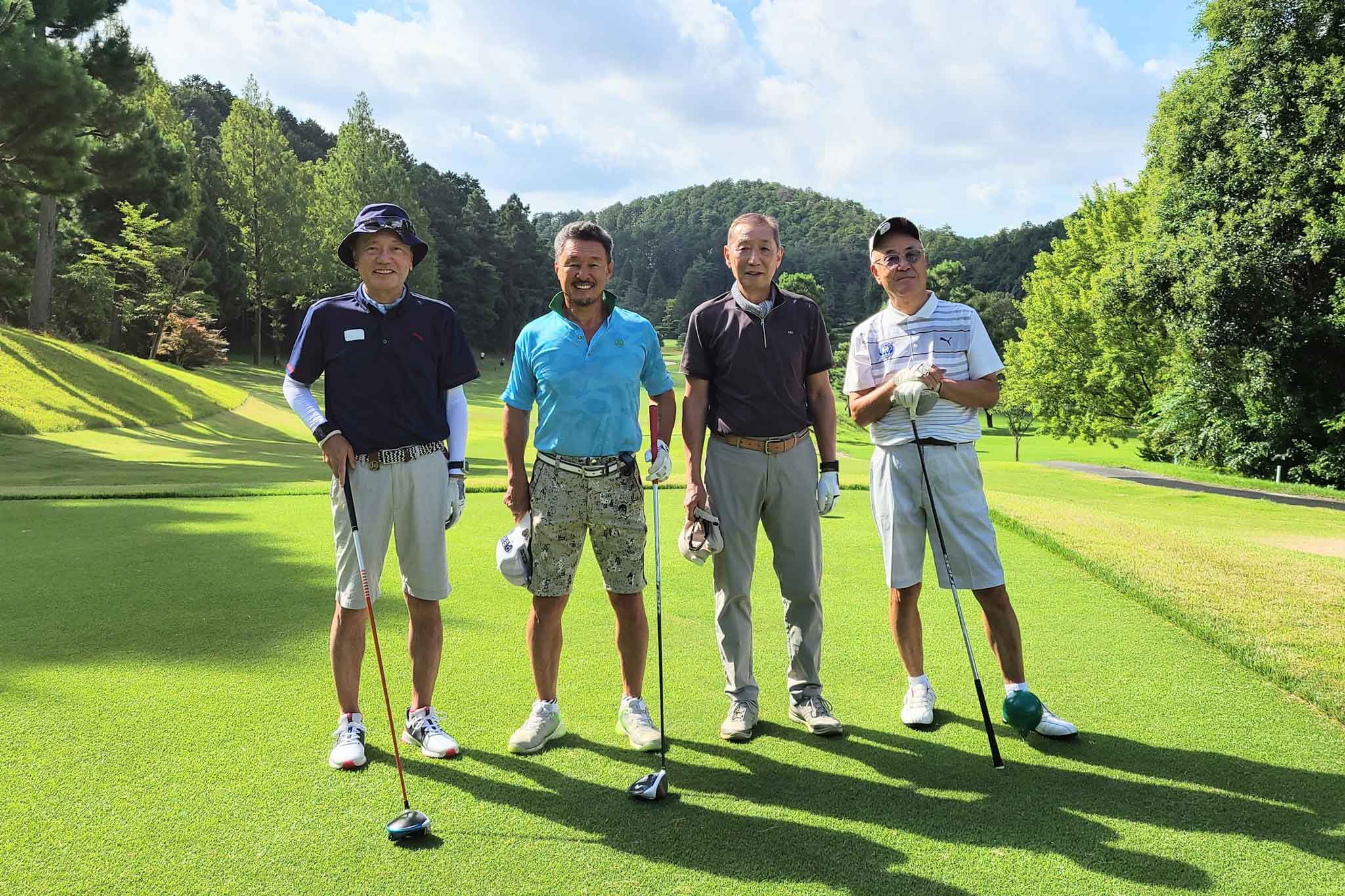 ゴルフサークルセブンエイトのout第2組のメンバー