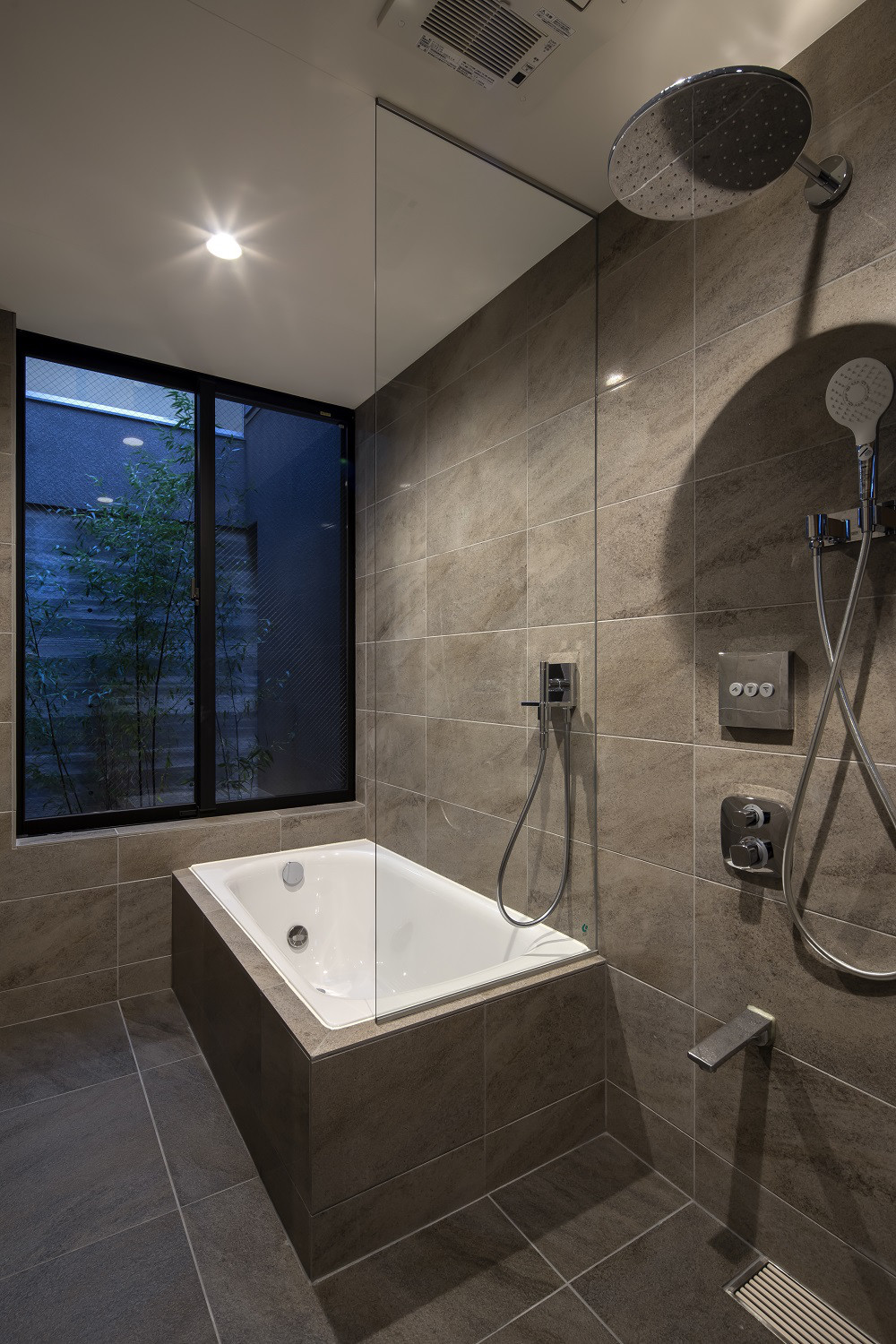 祇園キャセイさん