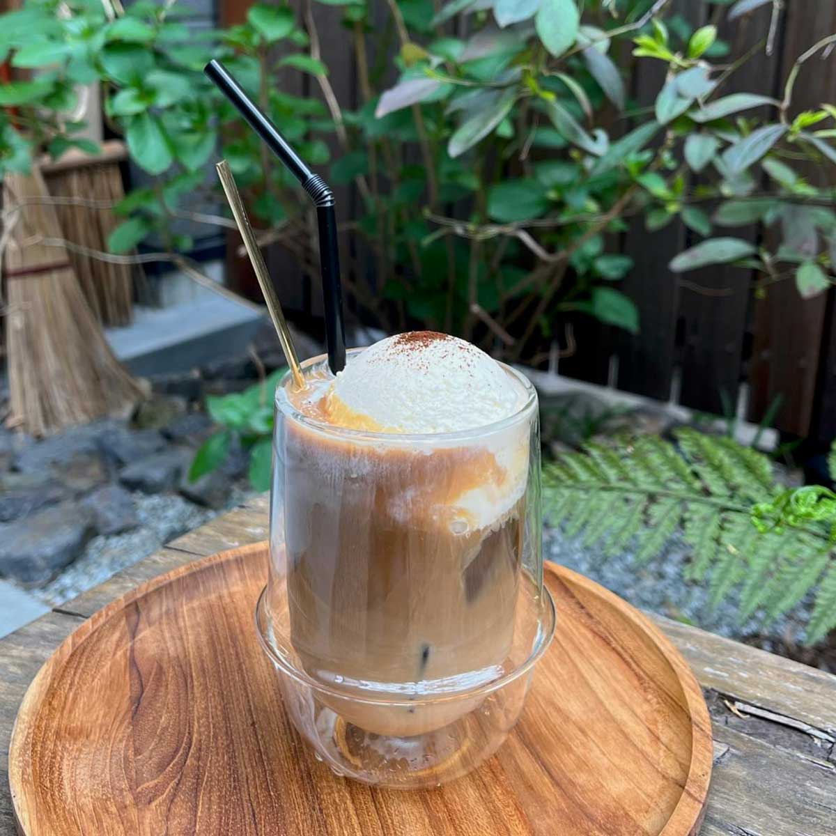 東成キャセイさん