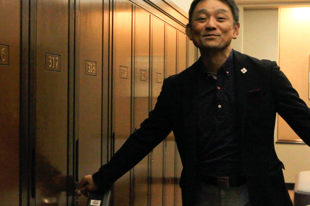 グランベール京都ゴルフ倶楽部ロッカールームの関西ゴルフサークル セブンエイトの立花さん