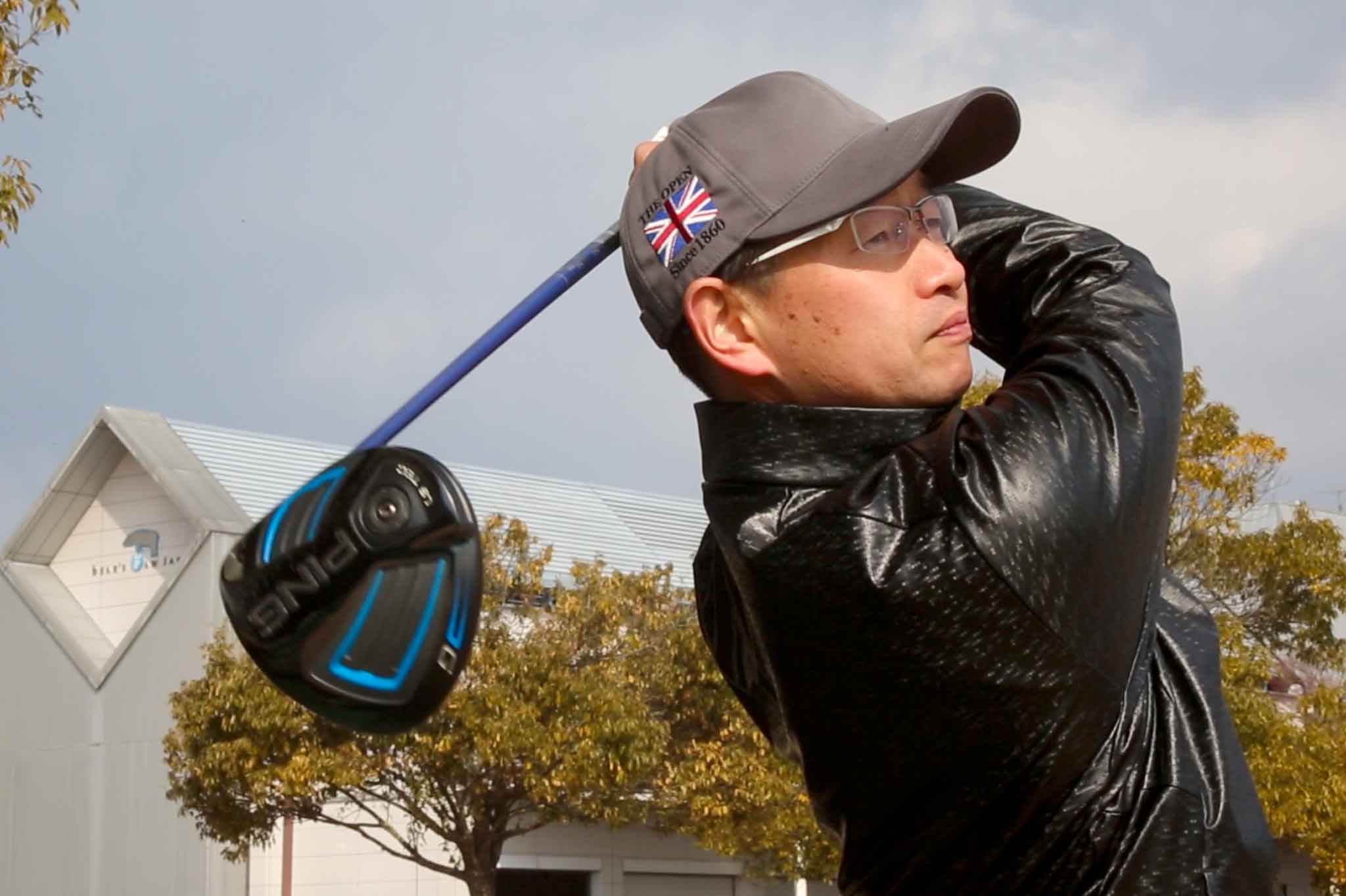 関西ゴルフサークル セブンエイトの大江さんのスイング